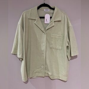 THELIFESTYLEDCO Lime Button Down Short Sleeve Top NWT Size Large